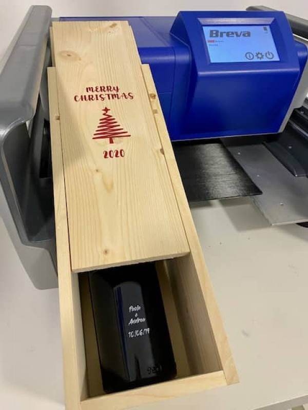 breva print box wine bottle